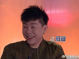 张靓颖唱功有多好，胡彦斌排练现场听到低音，直接惊呆！