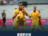国足2比1胜新加坡，塞尔吉尼奥首球张玉宁点射