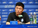 暖心！国足小将首秀遇挫，恩师远程疏导助其走出低谷