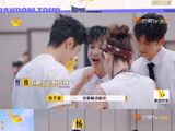 丞磊的本名“杨辉翔”在这次之前，还有在哪些场合被公开过？