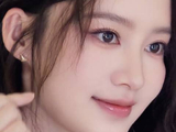 李沁怼脸比心太美啦