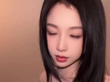 虞书欣身姿灵动曲线优美，以满分模样进组拍戏，氛围感拉满