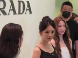 聊啥呢哈哈哈，完全熟人局！ 杨幂李沁欧阳娣娣合照
