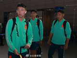 国足抵达新加坡，当晚就开练