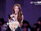 “双奢女帝”张元英:21岁21代言，一句话感动千万粉丝_问候_偶像_人格