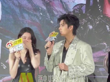 陈飞宇对迪丽热巴深情演唱