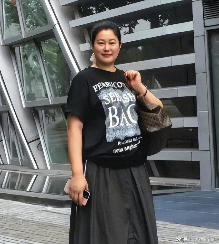 打开网易新闻 查看精彩图片