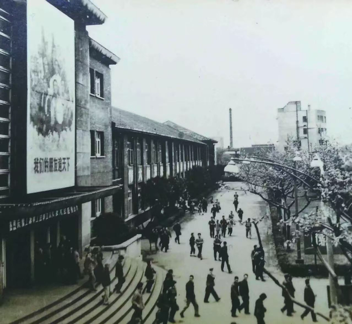东宫旧影