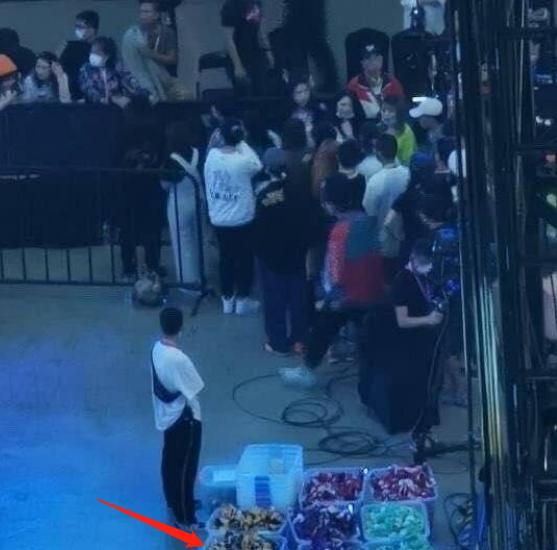  打开网易新闻 查看精彩图片 
