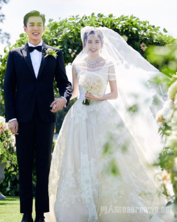    婚礼  