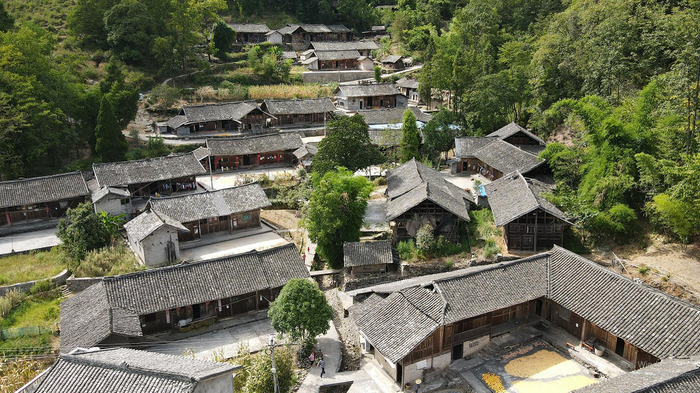 秀山县溶溪镇梨园村历史文化名村。重庆市规划和自然资源局供图