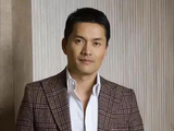 网友对何炅和那英在节目中的配合默契度有何评价？