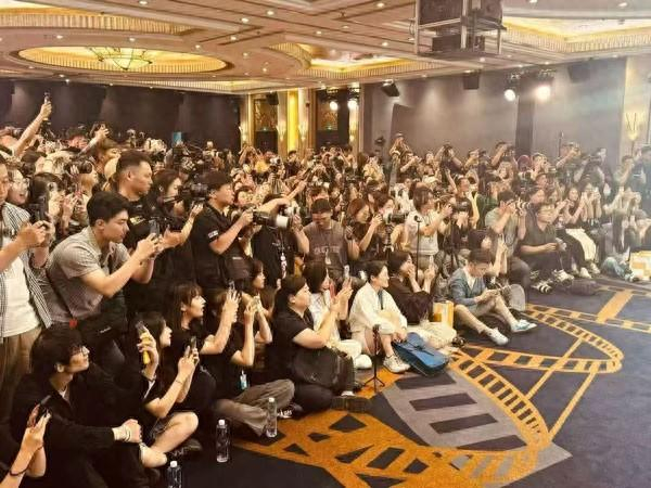 2026年6月12日，上海国际电影节评委见面会现场。 上海国际电影节供图 
