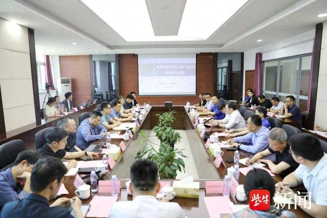图为活动现场