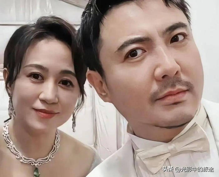 图片加载中…