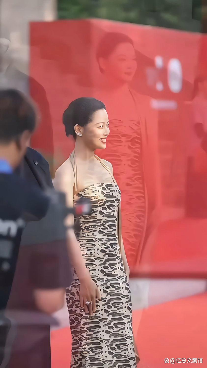 图四