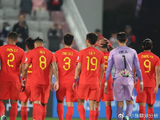 国足球员的薪资与他们的比赛成绩是否应该挂钩？