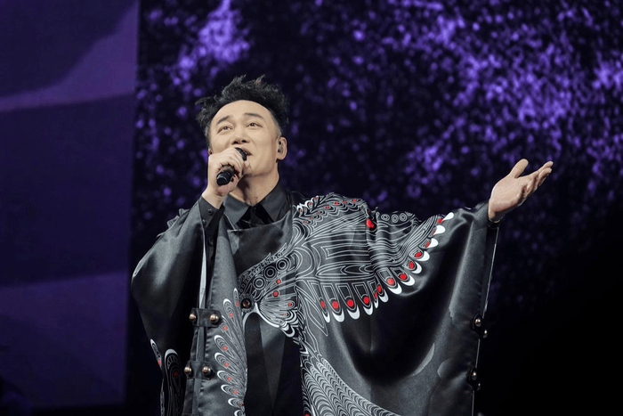 2025年6月14日，陈奕迅FEAR and DREAMS 世界巡回演唱会在海口市五源河体育馆正式火热开唱。封烁 摄