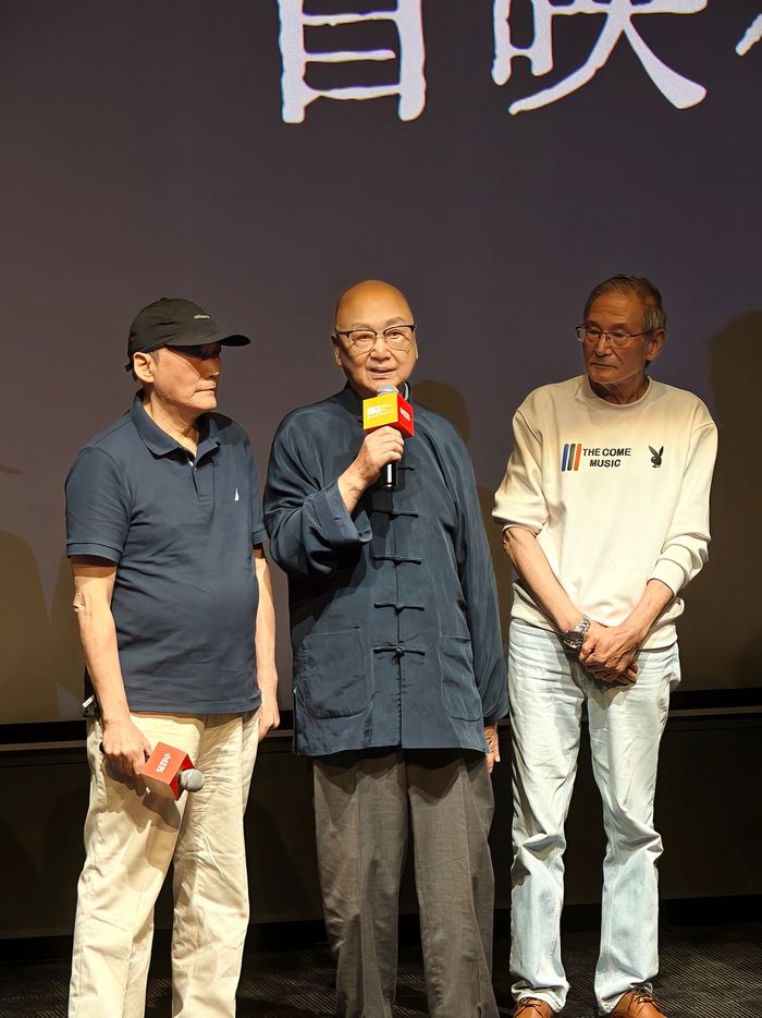 语言表演艺术家乔榛