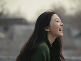 为什么公众和舆论对吴倩的婚姻选择如此关注和担忧？