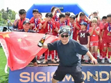 董路 “拿到意大利教练证” 是以讹传讹