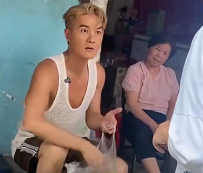 图四