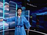 越剧唱腔清冽如泉，婉转里藏着侠气，戏与歌相融，刚与柔并济。李云霄张淇沧海一声笑