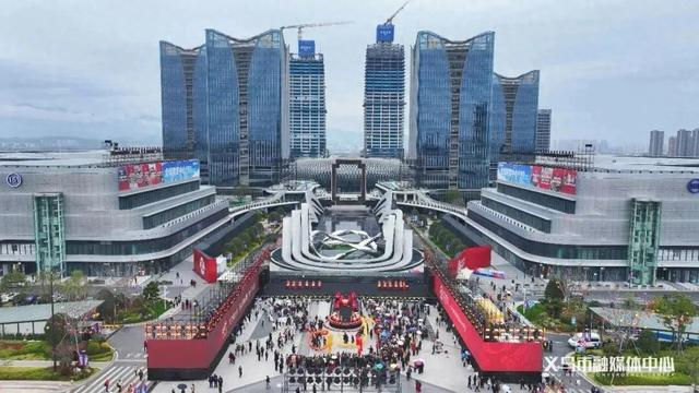 义乌全球数贸中心。图片来源：义乌发布