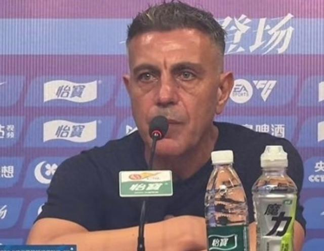 陕西联合对阵浙江队足协杯比赛现场
