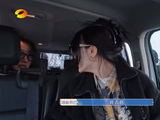 新手司机迪丽热巴考取驾照多久了？平时开车熟练吗？
