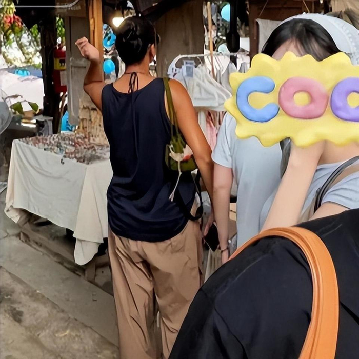 打开网易新闻 查看精彩图片