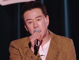 杨坤被淘汰后，他本人对此事的后续回应和心态是怎样的？