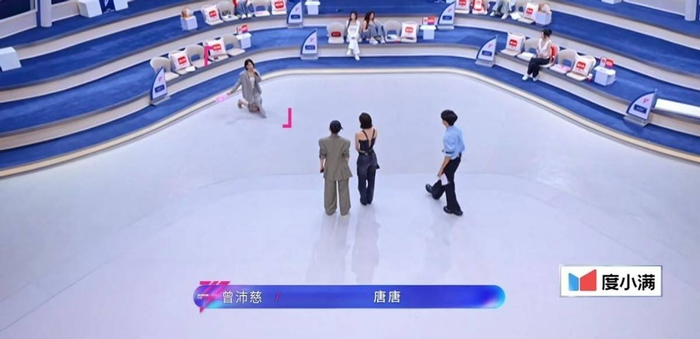 图片加载中…