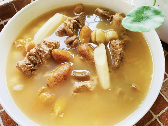 黄皮排骨汤开胃消食、生津止渴。图/视觉中国