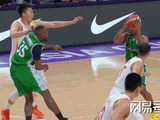 中国男篮对阵沙特：20岁小将因积极防守被主帅弃用