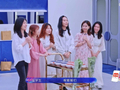 欢聚一堂过端午，汨罗女子龙舟队亮相《乘风2026》