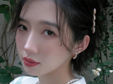 孟美岐线上音乐会来袭,却因价格引发争议,网友:这是线上价格?