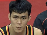 王俊杰18分14板中国男篮险胜拉德尼基,徐昕10分首秀惊艳
