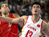 中国男蓝最强的一战！2008年北京奥运会， 中国男篮差一点掀翻世界冠军！
