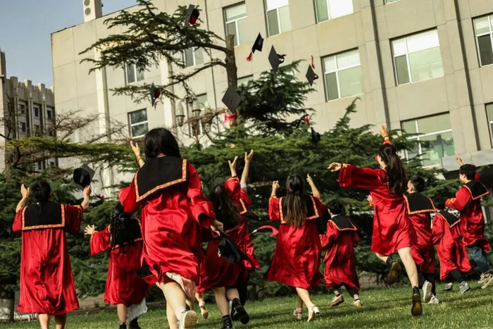 图源：中国人民大学公众号