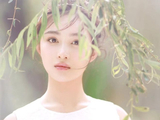 孙嘉璐学士服毕业照被疯传，“初恋系”玉女长相简直甜翻了