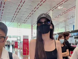 娜扎直角肩引热议，网友惊叹其身材