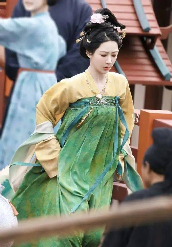 图片来源：《国色芳华》