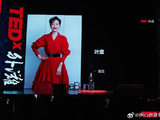 63岁叶童首唱会嗓子唱哑，仍坚持唱完全场