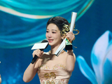 此次获奖对杨紫后续演艺发展有何影响？