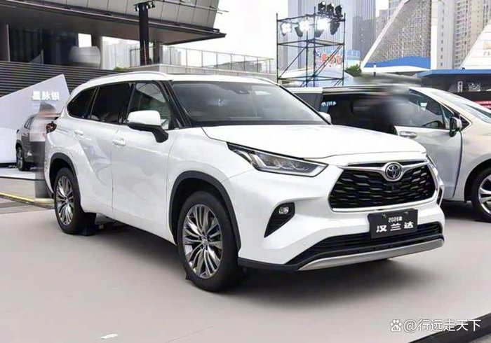 新款汉兰达重磅大改,外观颜值全面焕新,2.0T燃油混动同步推出|grand highlander|网格|丰田|毛坯|四驱_手机新浪网