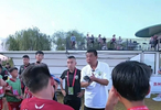 0-7！中国足球小将彻底崩溃 两连败+狂丢12球 前国脚摇头 董路无奈