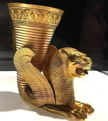 曾来到我国展出的金翼狮来通也是出自梓维耶宝藏。