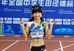 追风少女！18岁中国新飞人100米创佳绩夺冠，200米狂飙又夺冠了