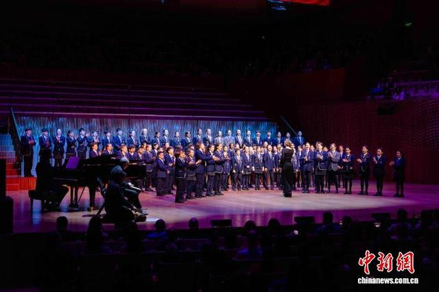 当地时间7月27日，“让世界充满爱”2026年中澳青少年文化艺术交流专场演出在悉尼歌剧院举行。 瑞安文化供图